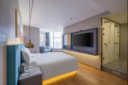 Juman Hotel · Zhongshan Road South Gate Subway Station