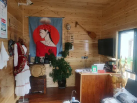 Nilka County Xiaoyeshan Ju Homestay