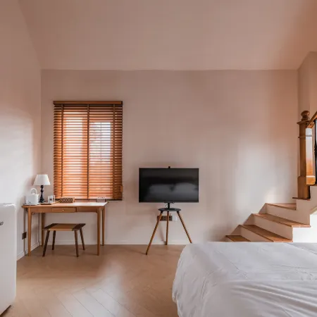 Huajian Homestay