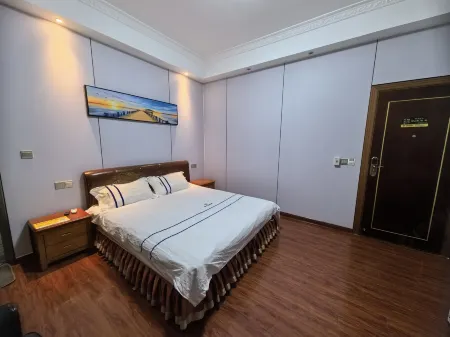 Jinsanjiao Hotel Отели рядом с достопримечательностью «Shengwu Tower»