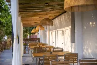 WuHe · Chunshan Luxury Lodge - breakfast