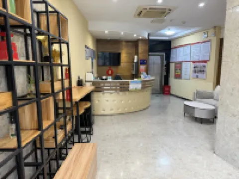 Xike Hotel (Xiangyang Railway Station)
