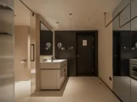 HONGYADONG HOLIDAY RIVERSIDE HOTEL