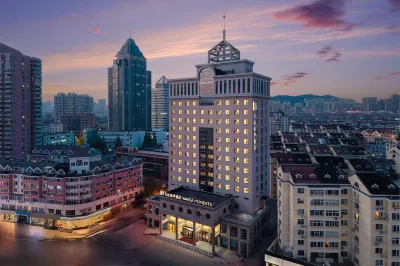 青島五四廣場奧帆中心萬達美華飯店 閩江路美食城（貴合花園店）附近的飯店