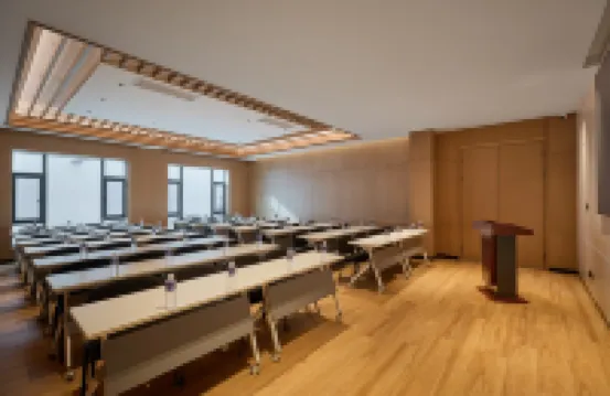 塔什庫爾幹般藍酒店