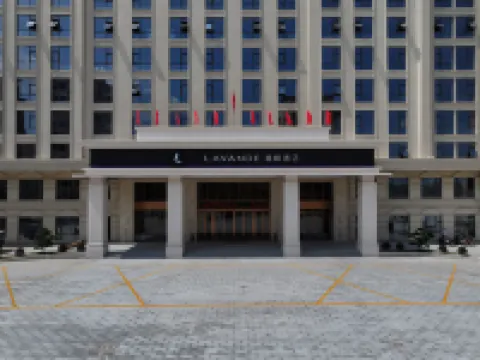 Lavande Hotels Huilai Longjiang Town Government Area Branch Hotel berhampiran Huangguang Mountain