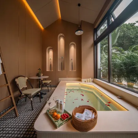 Mile Shed Private Hot Spring Homestay
