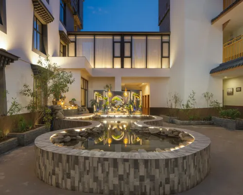 Yangjing Hotel (Siguniang Mountain Changping Valley Scenic Area) Hotels in Xiaojin