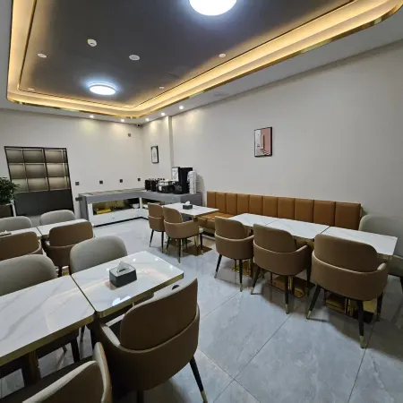 LanOuShangPin Hotel (Gangrenboqi Scenic Area)