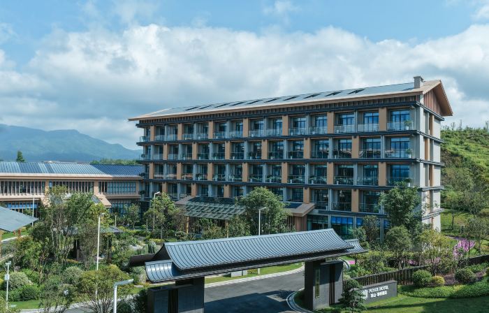 Liangshan Puyue Hotel