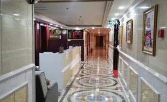 Yajiang Nidacuo Business Hotel