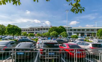 Guangfei International Hotel Dongguan (Humen Wanda Plaza store) - Housity