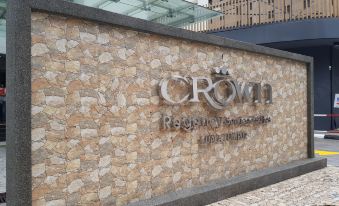 Crown Regency Serviced Suites