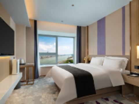 麗枫酒店(韶关碧水花城店) - 家庭房