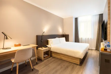 HanTing Youjia Hotel (Dalian Gaoxin Wanda Plaza)