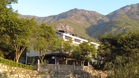 My Yard B&B Отели рядом с достопримечательностью «Nanyue Grand Temple»