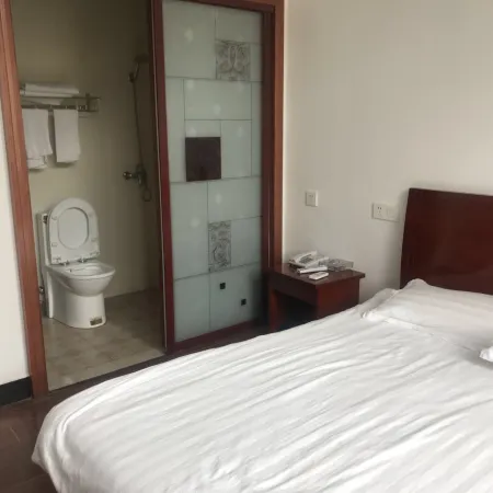 Cixi Xujia Hotel