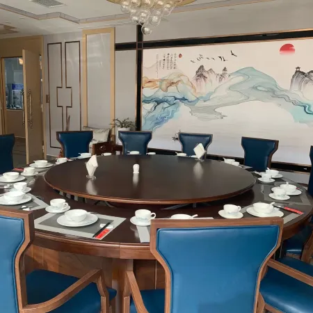 Kangyuan Holiday Hotel