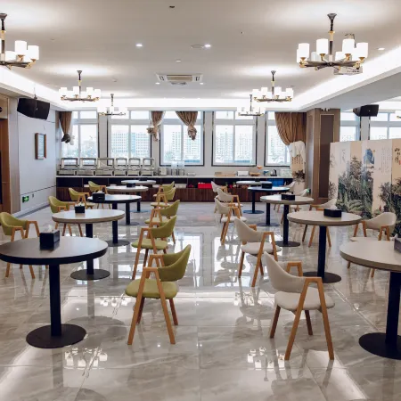 Pingyang Yixinhao Hotel (Wanyang Plaza)