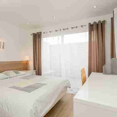 Résidence Hôtel le Relais Amélie Rooms