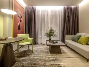 Yue Hotel (Pingxiang Autumn Harvest Plaza)