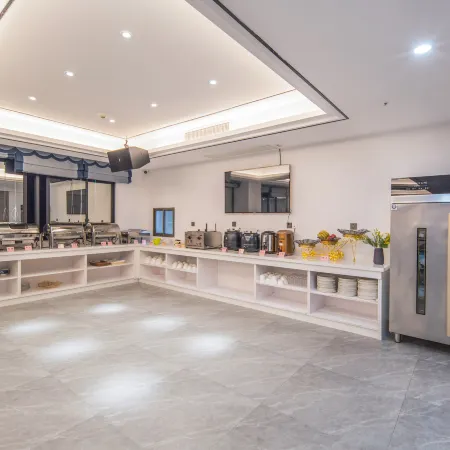 Sumeng Fashion Hotel (Rongshui Sumeng Commercial Plaza)