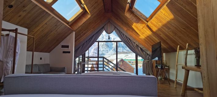 Hemu Taoyuan Guesthouse Hotels in Burqin