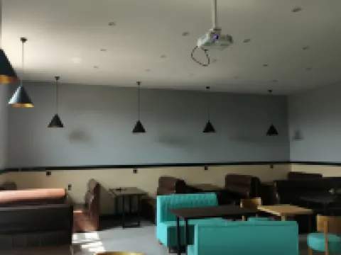 Yuetian Business Hotel