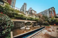 Qianna QianXun Hotel (Pingdingshan Zhanhe District Biguiyuan) Hôtels à proximité de : Pingdingshan Education College (Yuanding Road)