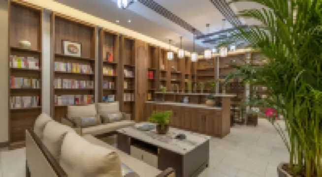 Mile Xitinglangyuan Homestay (Honghe Water Town Jinxiu Flower Street)