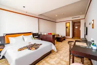 Maple Palace Hotel Các khách sạn gần University Foreign Languages Teaching Section， Yunnan University Chenggong Campus