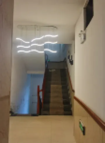 โรงแรมฉงเจียงหัวตู่