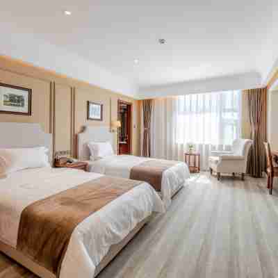 今日名城堡酒店（大同南站店） Rooms