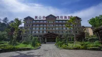 Black Valley Resort Hotel in zona Wansheng Gymnasium