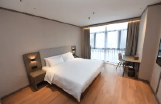 HanTing Hotel (Haiyan Wuyue Plaza)