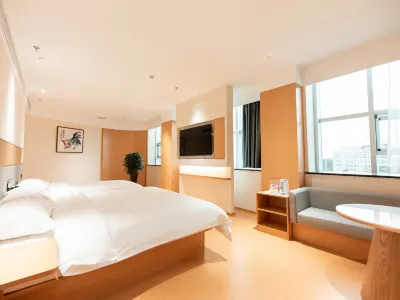Yilai Hotel Hotels in Yuci Railway Station