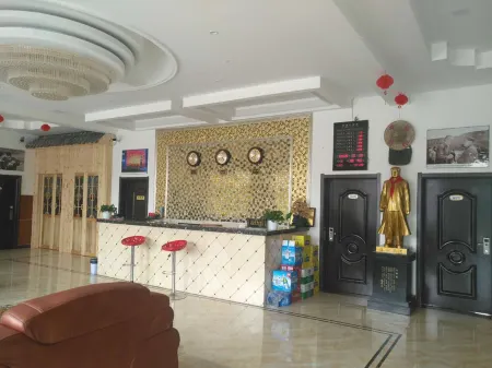 Red Farmhouse Отели рядом с достопримечательностью «The Yellow River Xiaolangdi Scenic Area»