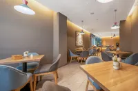 Homeinn Hotel· neo (Mou's Manor Store, Qixia Commercial Street)