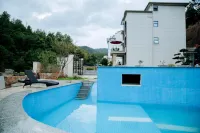 Shangyunjing·Cloud·Pool Parent-child Holiday Meisu (Xuyun Xiandu Furongxia Branch) - Rooftop Pools