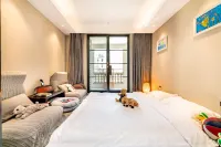 lucky hotel