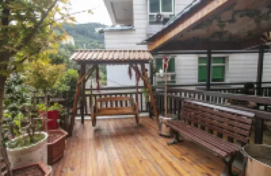 シ帰山峽民俗中国式旅館