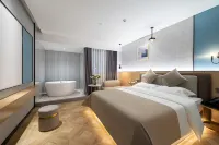 Yichen Hotel（Zhuzhou Hunan University of Technology Store）