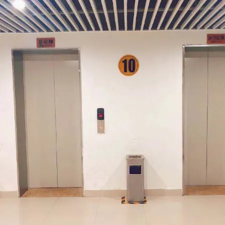 Yiju Apartment (Luohe High-speed Railway West Station Branch)