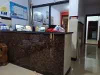 Zhandong Hostel