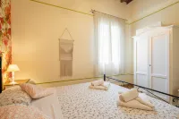 Wine Apartments Florence Alicante - Condos