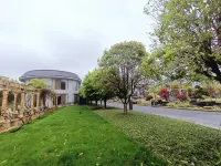 Zhuzhou Golden Lake Hotel - Bjergudsigt