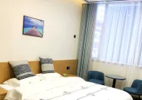 Baiyun Hotel (Weishan Ancient City Weishan Station) - Ramah Hewan Peliharaan