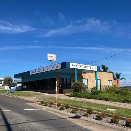 Coast Motel Eden