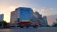 Elong R.YUN Hotel (Huainan No. 1 High School Wuyue Square) Hotels near Huainan Union University East Campus