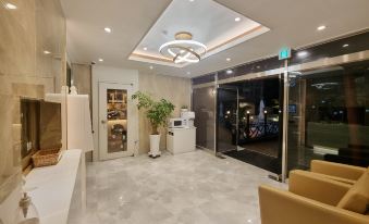 Trevi Hotel
